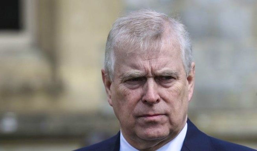 Correspondance Epstein. Un échange de courriels vient confirmer que le contact entre Epstein et Andrew, déchu de ses titres royaux à la fin octobre, n'a pas été définitivement rompu à la fin 2010, comme l'affirmait le frère du roi britannique Charles III.