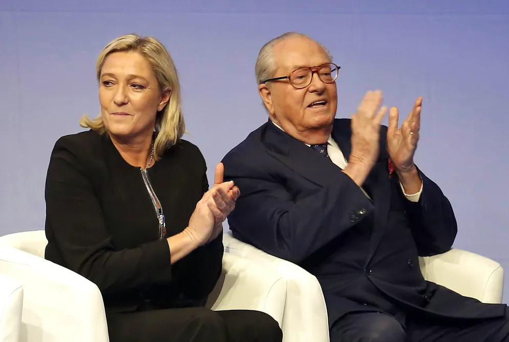 Jean-Marie Le Pen et sa fille, Marine Le Pen (AP Photo/Laurent Cipriani, File). (archive)