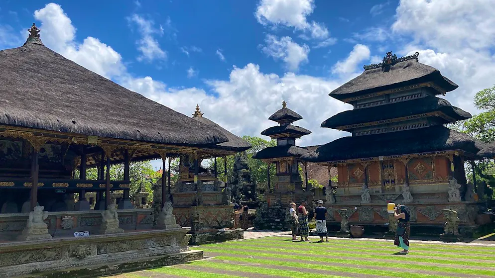 Regelbuch für Touristen. So sollst du dich auf Bali nicht benehmen