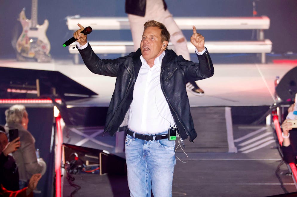 Bohlen bei seinem Konzert: «Ich schwöre euch, die nächste Jury wird netter». Dieter Bohlen startete am Sonntag seine Tour in der Max-Schmeling-Halle in Berlin. 