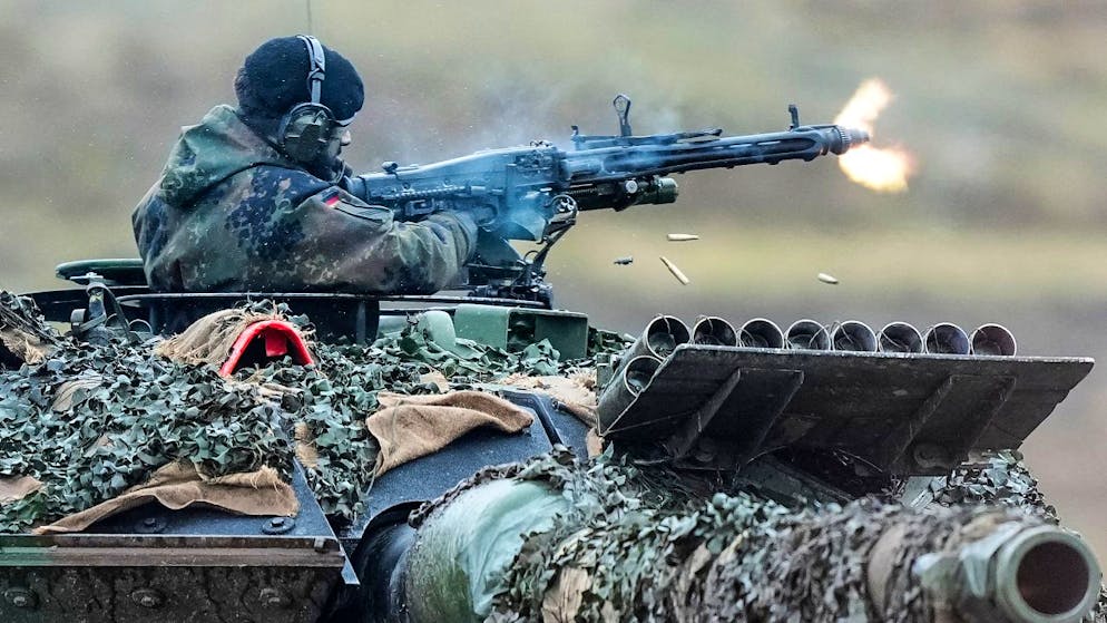 Après avoir résisté tout l'hiver aux attaques russes sur le front Est, les forces ukrainiennes préparent une contre-offensive pour le printemps ou l'été.