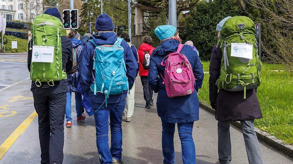 Les initiatrices de l'action, la professeure d'université Julia Steinberger, l'avocate Irène Wettstein, l'infectiologue Valérie D'Acremont et la directrice du CSP Vaud Bastienne Joerchel, ont effectué chaque jour les différentes étapes accompagnées de dizaines ou de centaines de participants.