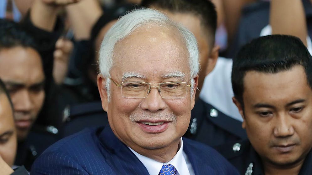 Figure centrale du scandale 1MDB, l'ex-Premier ministre malaisien, Najib Razak, lors de son procès en 2019. Il a écopé d'une peine de 12 ans dans son pays (archives).