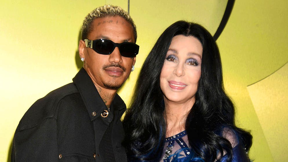 Liebes-Aus. Sängerin Cher trennt sich von ihrem 39 Jahre jüngeren Freund