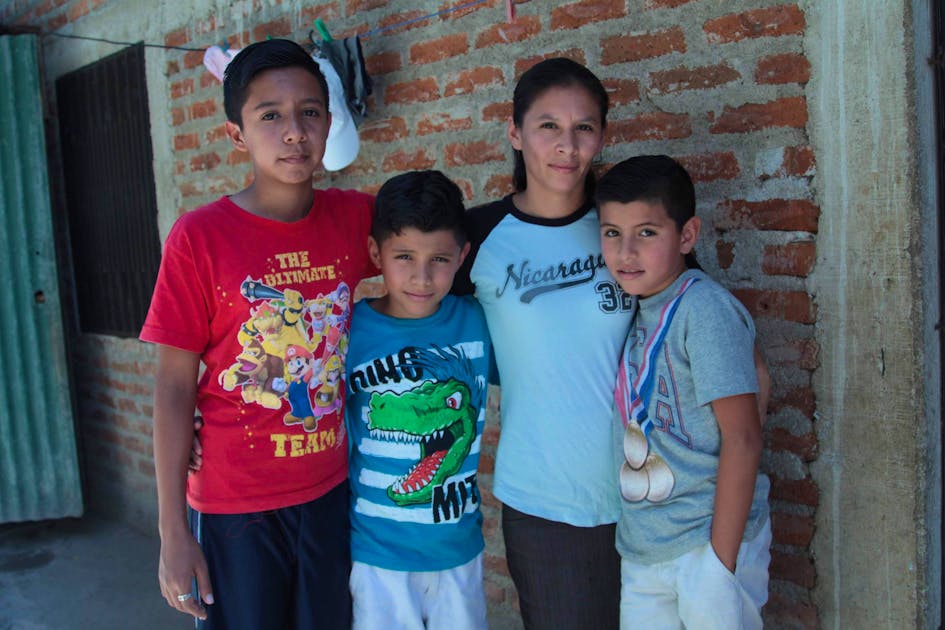 Poltrona Patchwork In Tessuto Multicolore Gamba In Legno (769) - Marca Design Shop - Foto 12