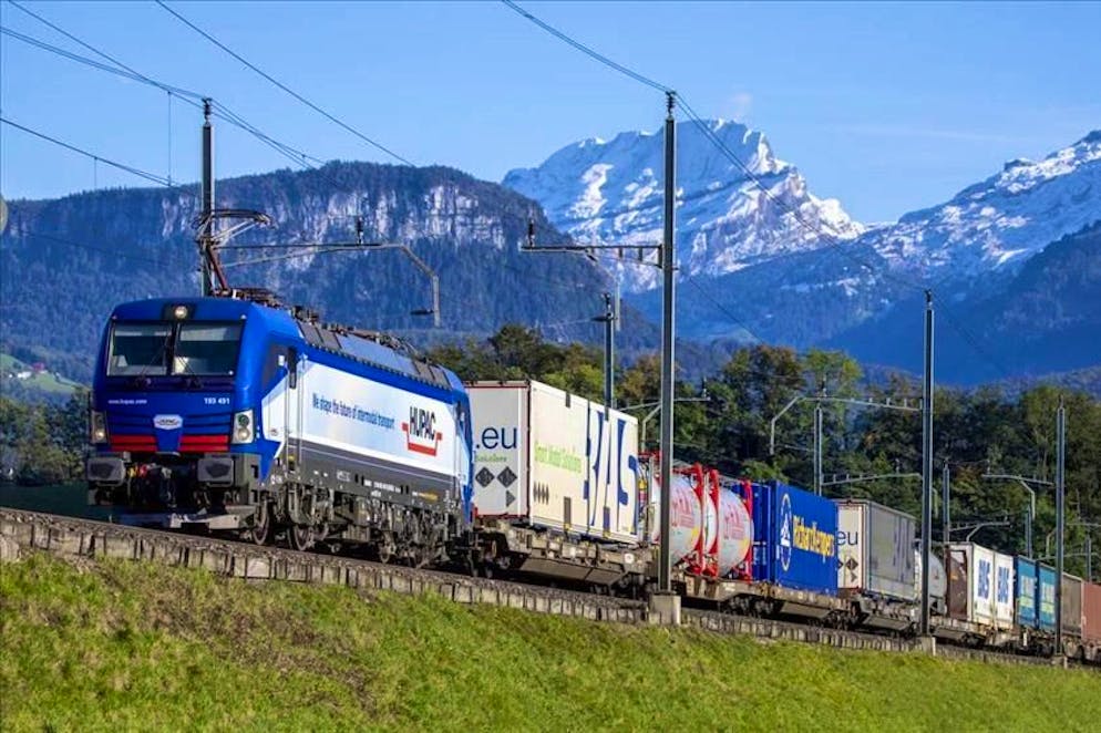 Uno dei treni della società fondata a Chiasso nel 1967