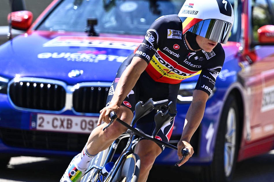 Giro.  A primeira camisa rosa do belga Remco Evenepoel