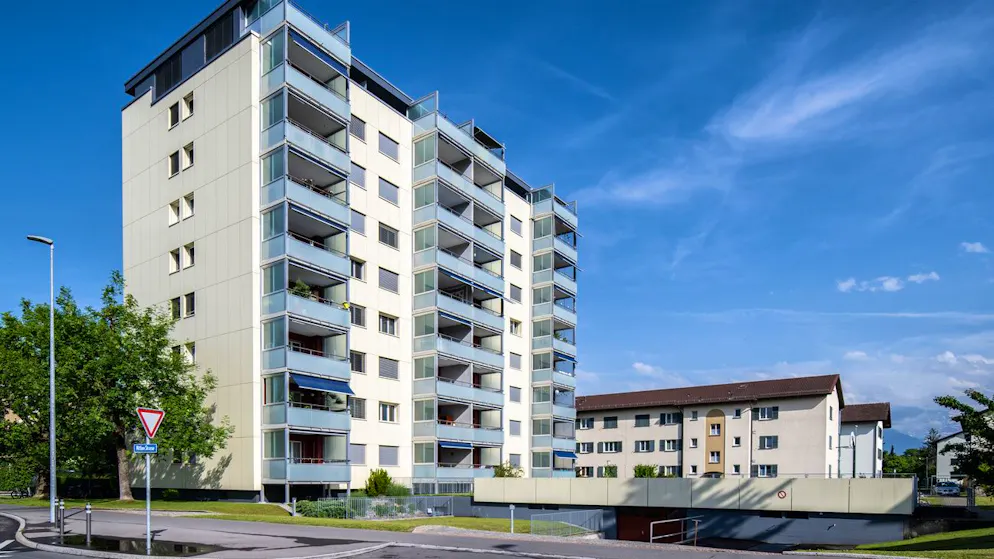 Die Wohnungsnot in der Schweiz könnte gelindert werden, indem Wohnhäuser um mehrere Stockwerke erhöht würden, besagt eine Studie.  