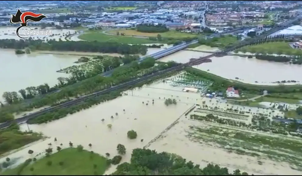 Il maltempo fa paura in Emilia Romagna. Alcune parti dell'Emilia-Romagna sono allagate. E il peggio non è ancora passato.
