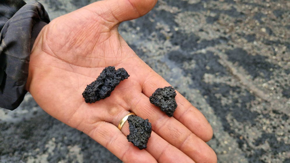 Fino a lunedì. Voli sospesi a Catania a causa dell'eruzione dell'Etna