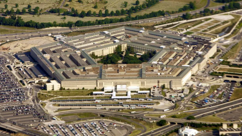 KI-Bild schockt Börsenmärkte. Gefälschter Pentagon-Anschlag geht auf Twitter viral