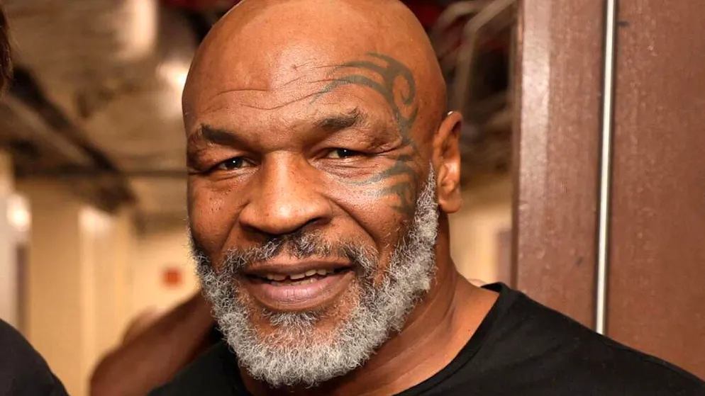 Mistero svelato?. Gaffe di Mike Tyson, che rivela: «Jamie Foxx ha avuto un ictus»