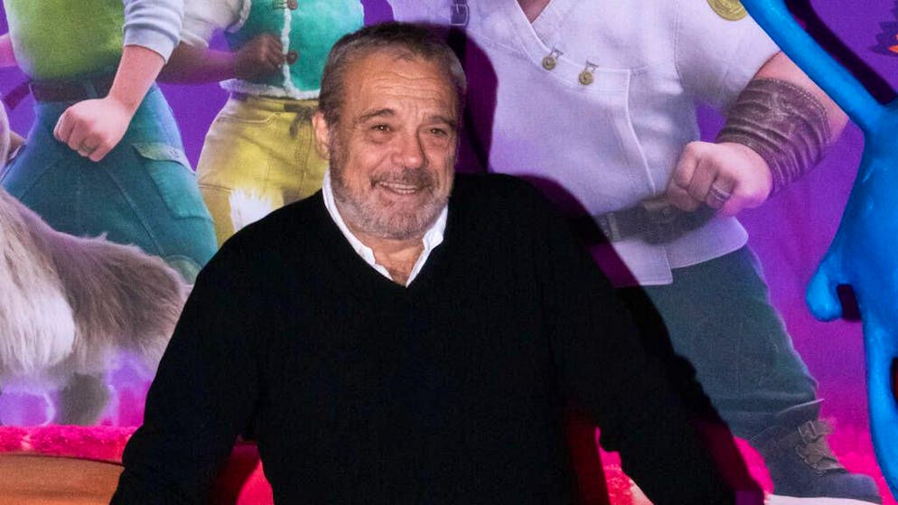 Amore. La nuova fiamma di Claudio Amendola è una costumista