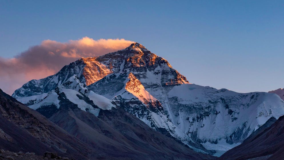 Für viele Bergsteiger gilt der Gipfel des Mount Everest als ultimatives Ziel.