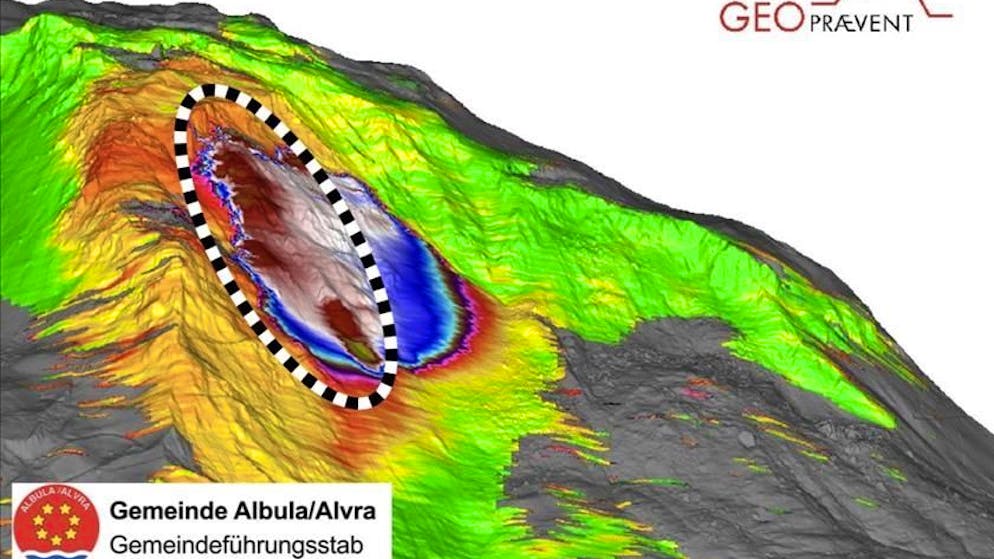 Frana imminente?. Si intensifica a Brienz la caduta di massi