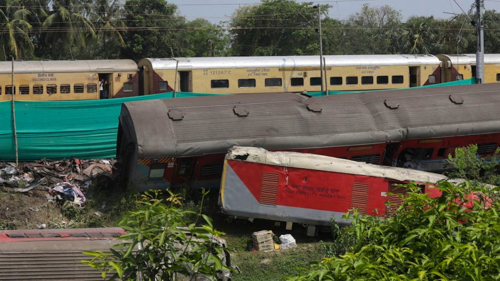 Le Coromandal Express était parmi les trois trains impliqués dans la collision qui a fait 288 morts selon un nouveau bilan officiel.