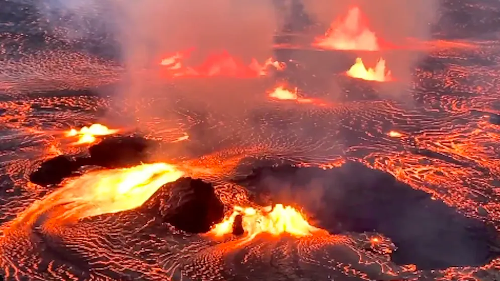 Dynamische Eruption. Vulkan Kilauea fabriziert Höllen-Spektakel