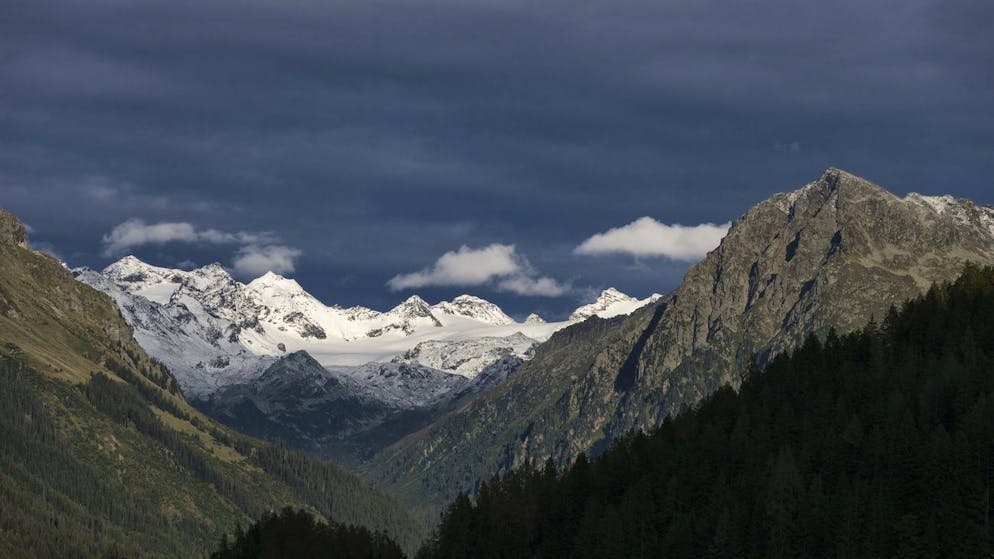 Tiroler Alpen. Riesiger Bergsturz reisst Teil des Fluchthorn-Massivs weg