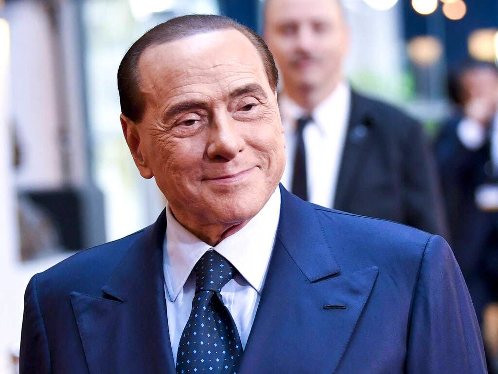 Spettacolo: Silvio Berlusconi è Morto: Aveva 86 Anni | Blue News