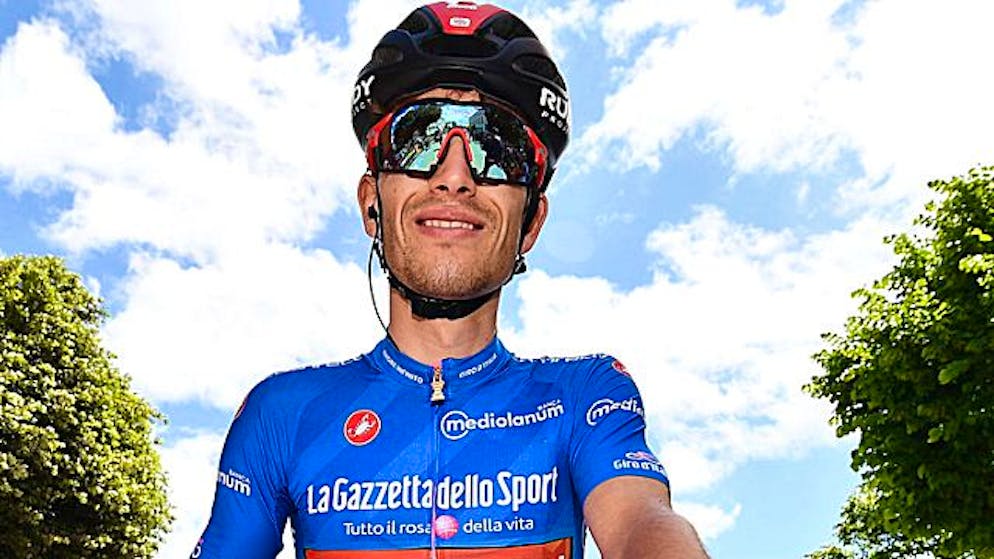 Gino Mäder è deceduto all'età di 26 anni.