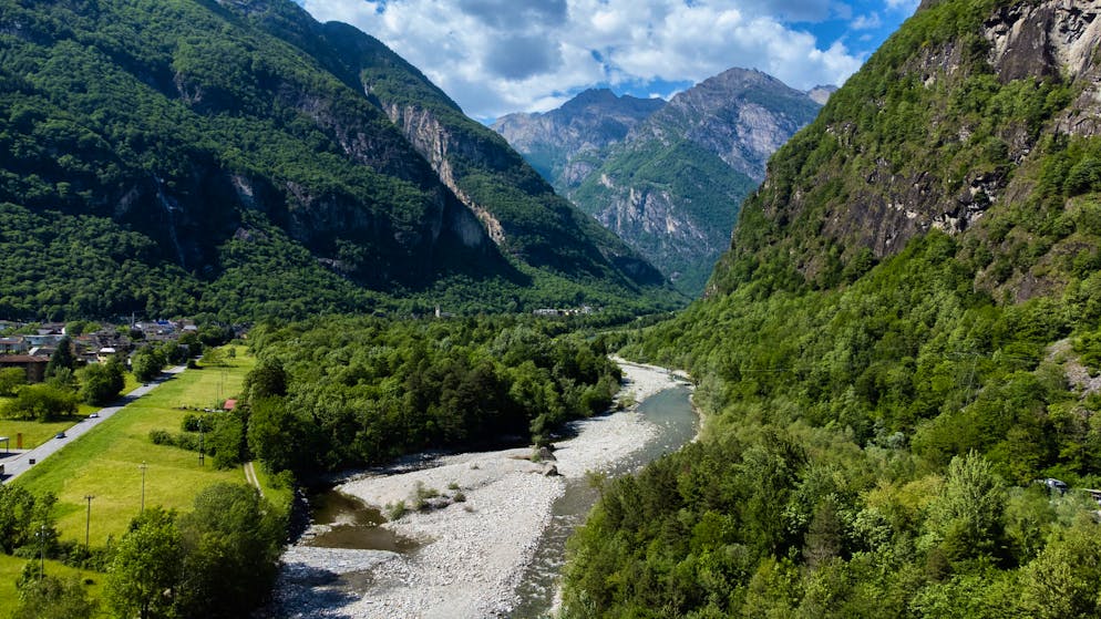 Dopo l'arresto. Truffa per mestiere, lavori fasulli a spese degli enti in Vallemaggia?