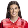 Portrait von Seraina Piubel, Spielerin der Schweizer Fussballnationalmannschaft der Frauen, fotografiert am Dienstag, 4. April 2023 in Pfaeffikon, Schwyz. (KEYSTONE/Gaetan Bally)