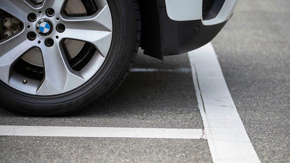 Die Parkplätze stehen eigentlich seit Monaten leer. 