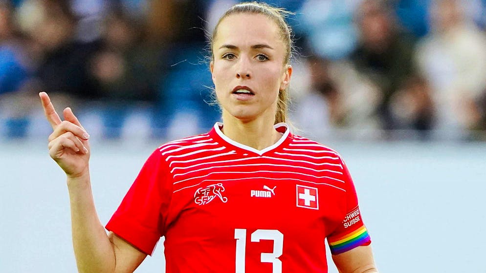 Bangen vor der WM. Gewinnt Nati-Kapitänin Lia Wälti den Wettlauf gegen die Zeit?