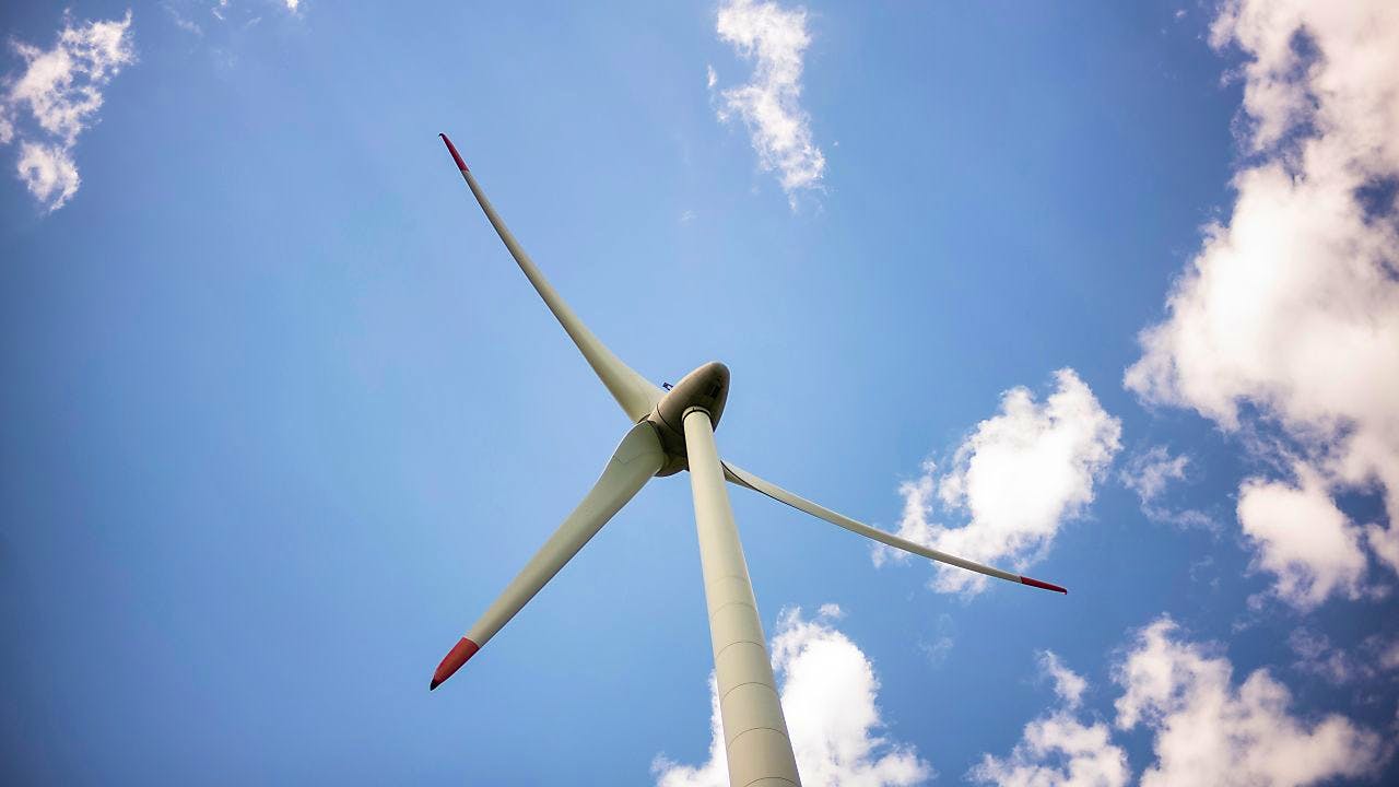 Energie. Bundesrat will Solar-, Wind- und Wasserkraftwerken Schub geben