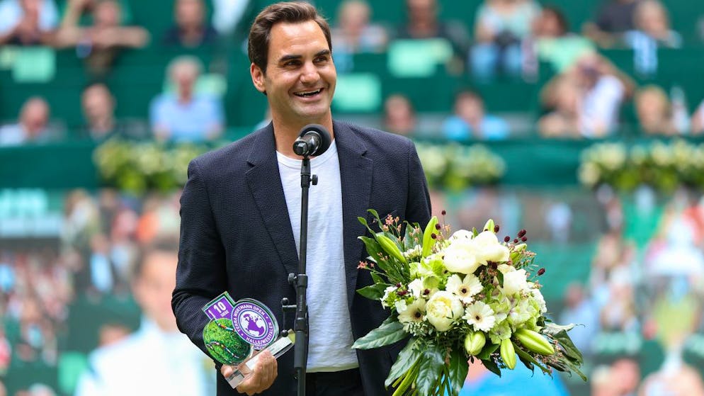 A Halle, Roger Federer, è stato omaggiato per il suo record di 10 vittorie sull'erba del torneo tedesco.