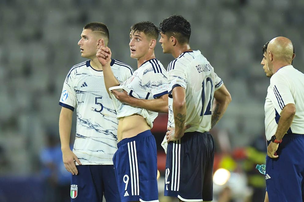 Giocatori dell'Italia U-21, increduli a fine partita