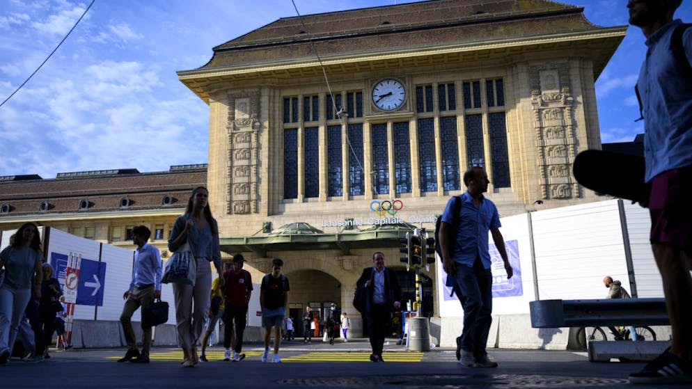 L'important retard du chantier de la gare de Lausanne pousse les partis et groupes politiques de la capitale vaudoise à se mobiliser ensemble (archives).