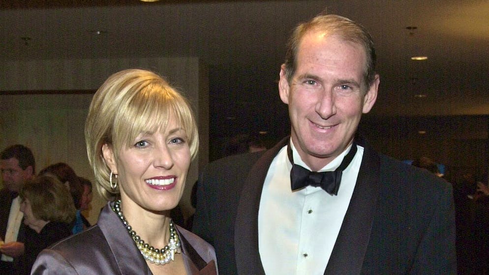 James Crown with his wife Paula in October 2001.