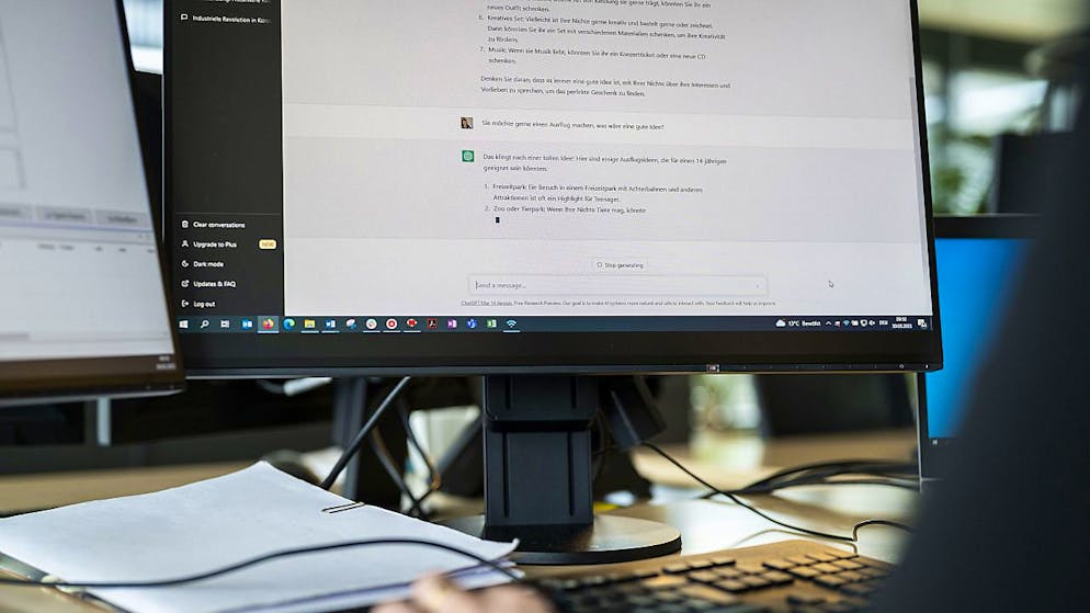 Von Chatbot verfasste Tweets sind laut einer neuen Studie häufig verständlicher als von Menschen verfasste.  (Symboldbild)