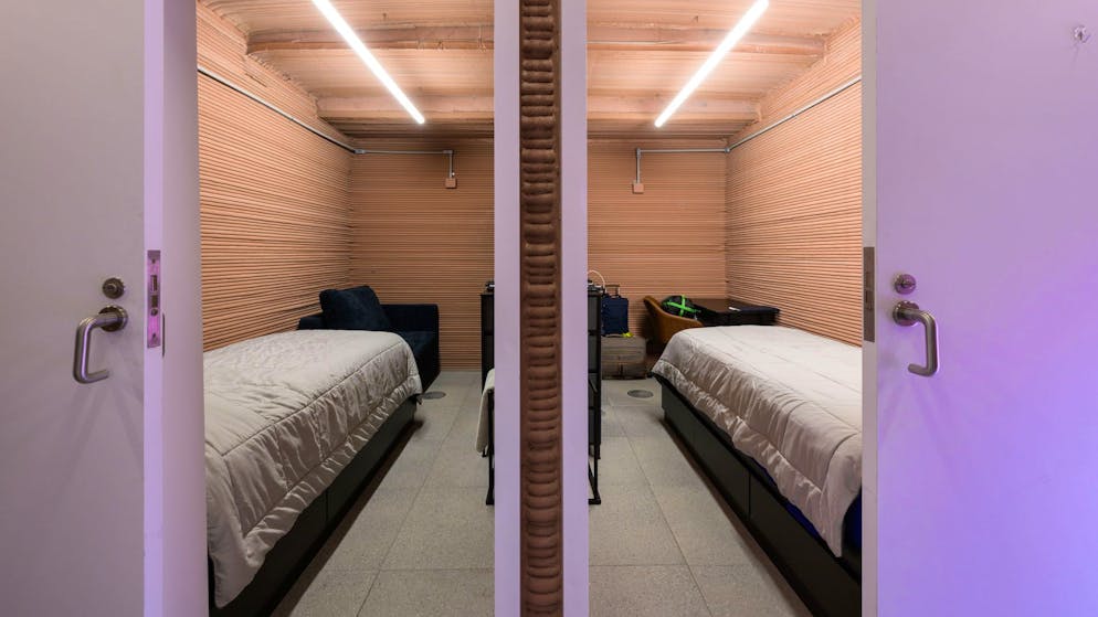 Hostel-Gefühl kommt in der Mars-Basis auf.