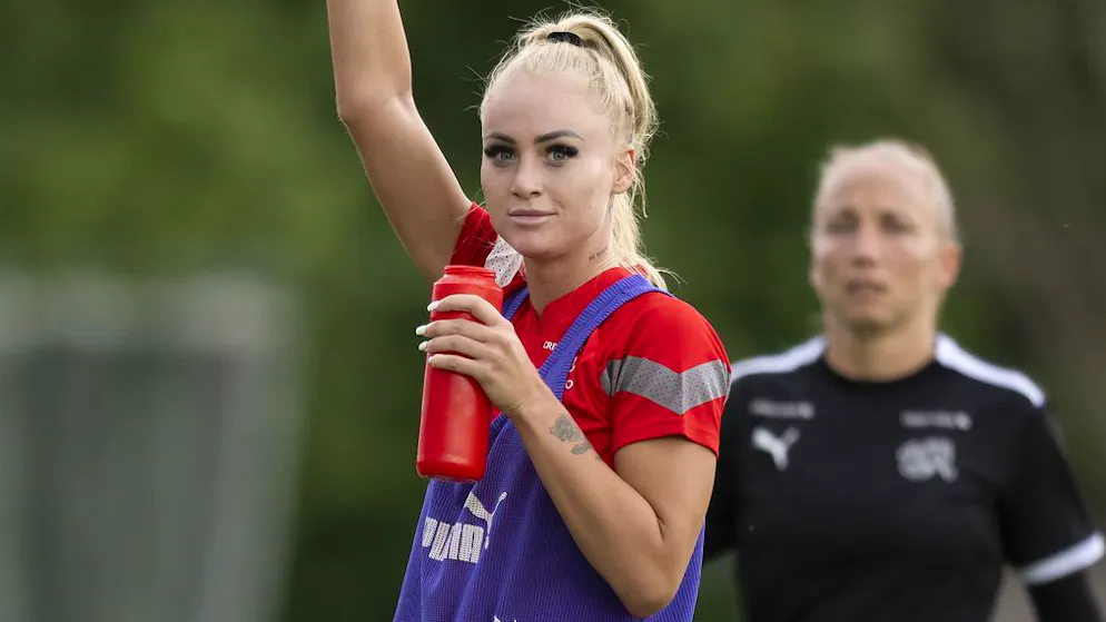 Alisha Lehmann bereitet sich mit der Frauen-Nati auf die Weltmeisterschaft in Neuseeland vor.