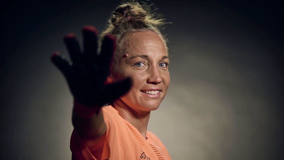 Diese 23 Spielerinnen nimmt Nati-Coach Inka Grings mit an die WM. Gaëlle Thalmann (Tor)