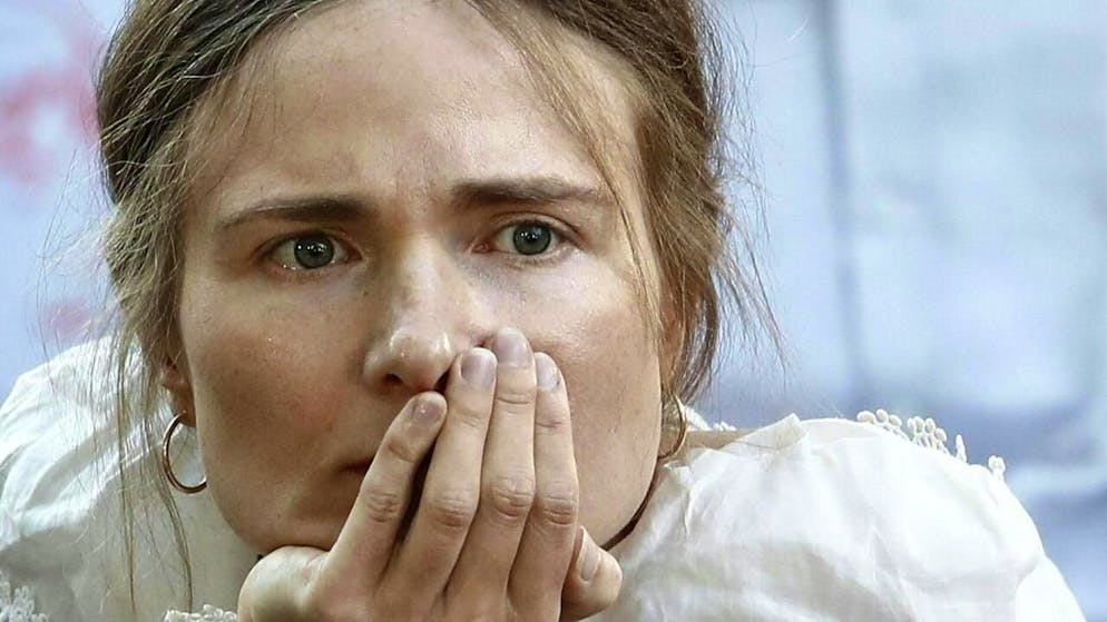 ARCHIV - Die deutsche Autorin Valeria Gordeev bei der Eröffnung der 47. Tage der deutschsprachigen Literatur.  Valeria Gordeev hat den mit 25 000 Euro dotierten Ingeborg-Bachmann-Preis gewonnen. Die aus Tübingen stammende Autorin setzte sich am Sonntag bei dem Literatur-Wettlesen gegen 11 Mitbewerber durch. Foto: Gerd Eggenberger/APA/dpa