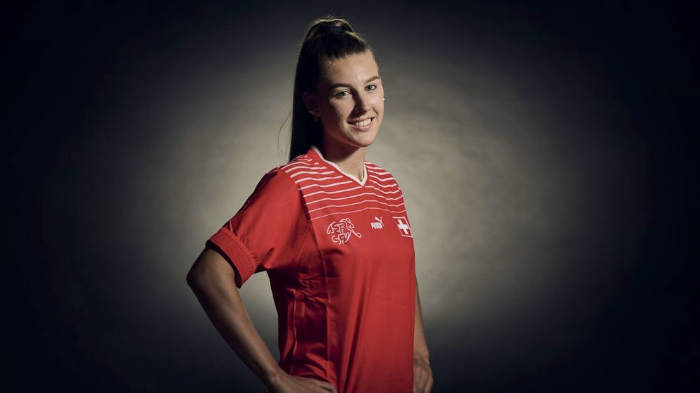 Diese 23 Spielerinnen nimmt Nati-Coach Inka Grings mit an die WM. Seraina Piubel (Mittelfeld)