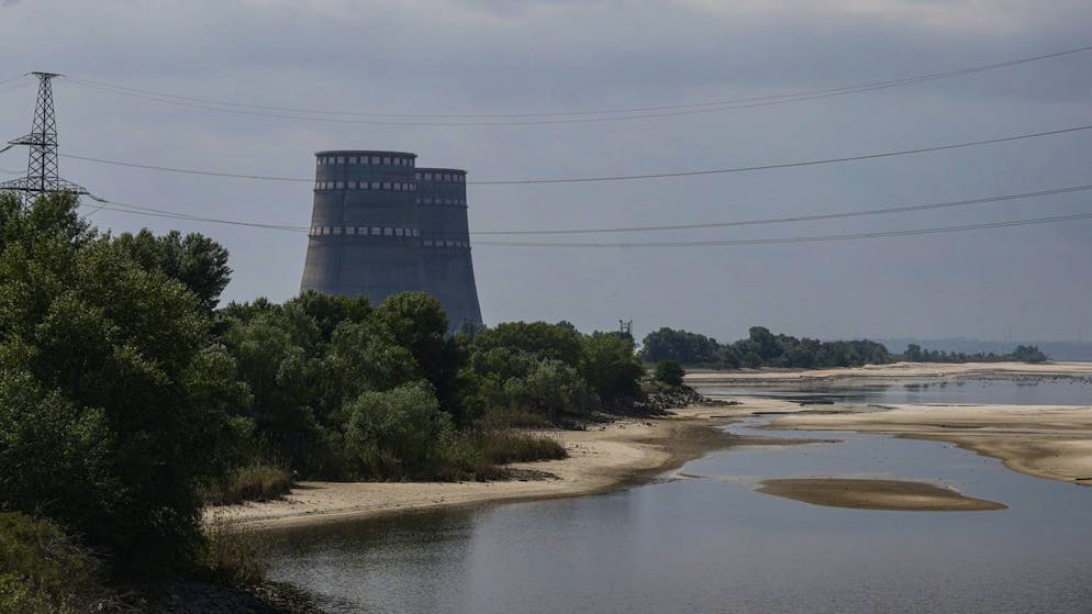 The Zaporizhia Nuclear Power Plant is located on the Khakovka Reservoir on the territory of the city of Enerhodar.  (archive image) 