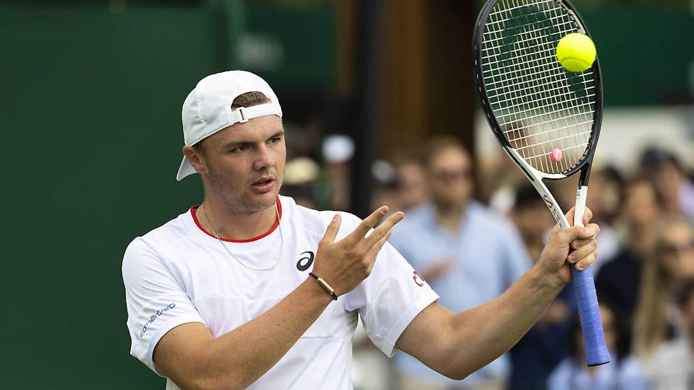 Schöner Erfolg: In der 1. Runde von Wimbledon erkämpfte sich Dominic Stricker seinen ersten Sieg bei einem Grand-Slam-Turnier