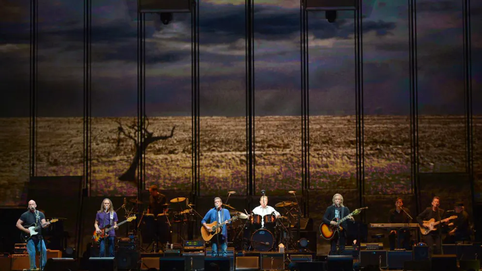 Nach 52 Jahren auf der Bühne will die US-Rockband Eagles auf ihre letzte Tour gehen. (Archivbild)