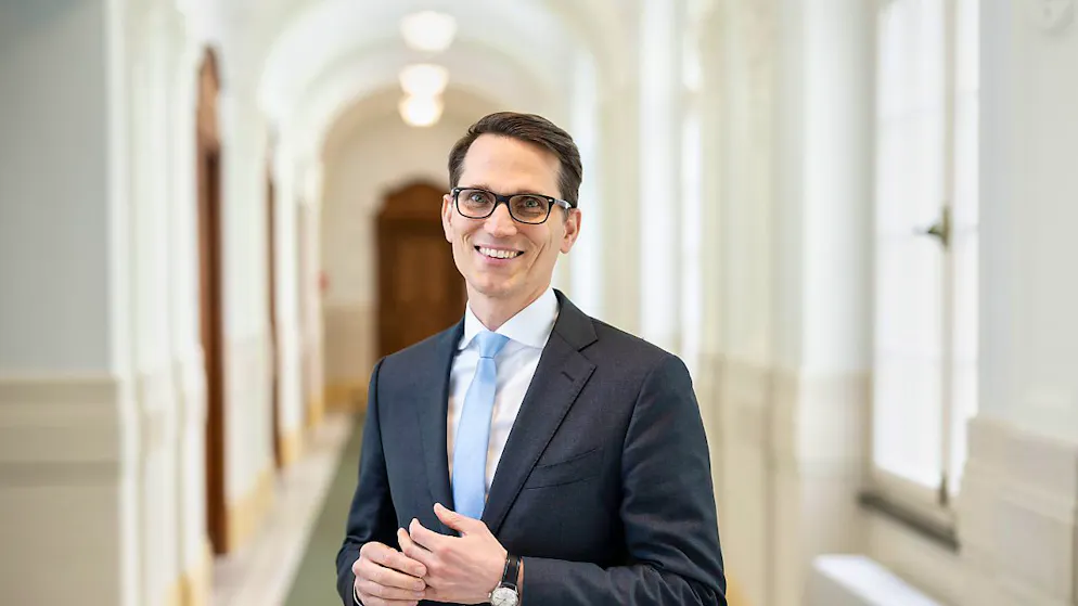 Die Banken haben laut SNB-Vizepräsident Martin Schlegel von der Rückkehr zu positiven Zinsen bis jetzt eher profitiert. (Archivbild)