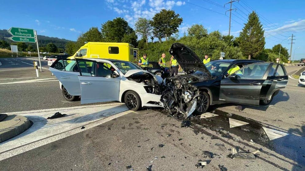 Die Kantonspolizei Freiburg rückte am Montag zu einem Unfall in Vaulruz aus.