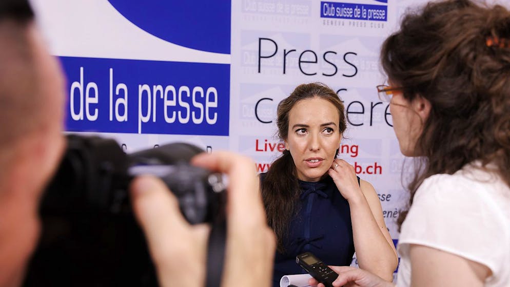 Stella Moris-Assange war beim "Club suisse de la presse" in Genf, um zur Unterstützung ihres Ehemannes, Wikileaks-Gründer Julian Assange, aufzurufen.