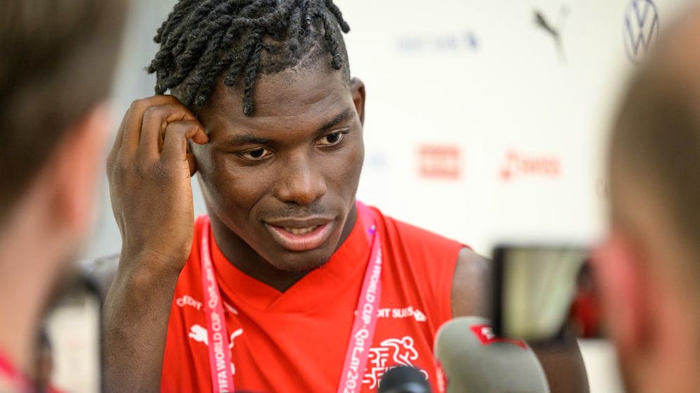 In una lunga intervista, Breel Embolo parla della sconfitta contro il Portogallo in Qatar, ma non solo...