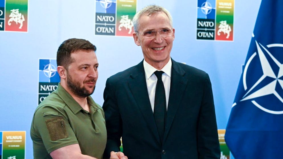 Politica. Zelensky, «Pronti ad entrare nella Nato dopo la guerra»