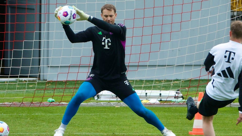 Manuel Neuer ist zurück im Training – aber noch nicht bereit für Spiele.