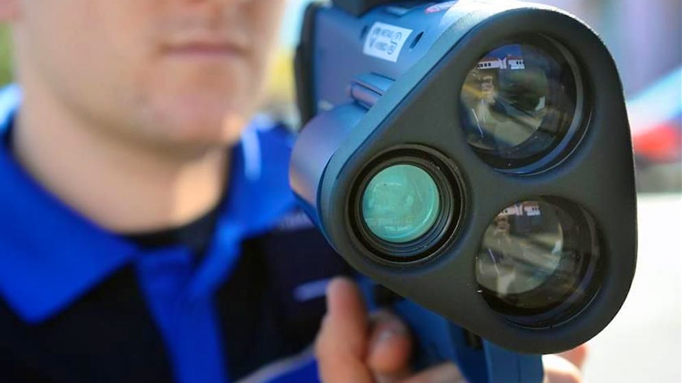 Via subito la patente. Motociclista beccato a 164 km/h sugli 80 a Rivera