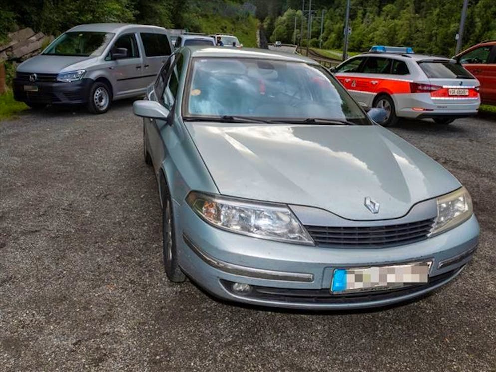 L'auto su cui viaggiavano i tre giovani